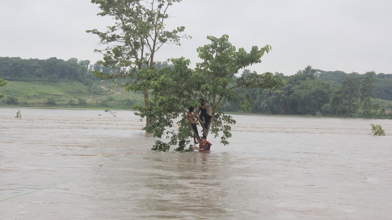 Banjir Tewaskan 58 Orang di Nepal, 1 Juta Warga di India Mengungsi